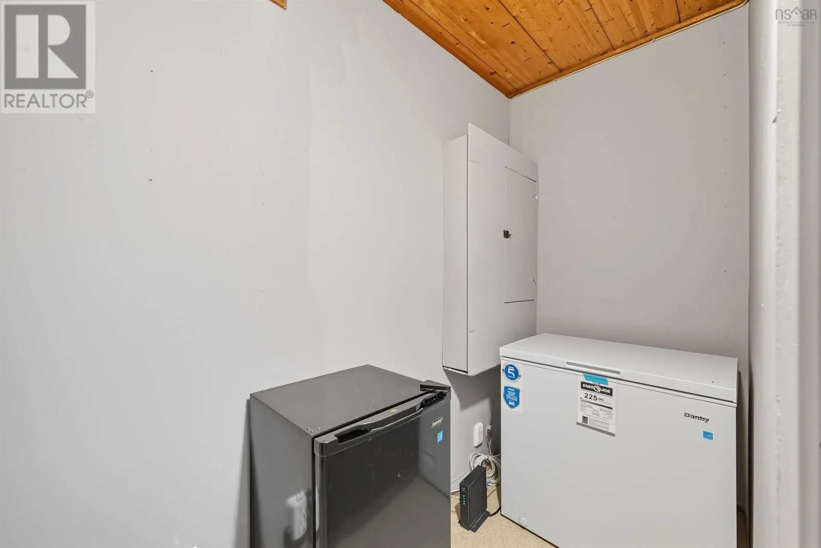 128 Bromley Road