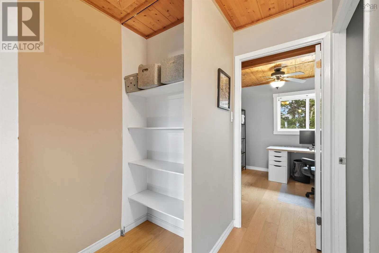 128 Bromley Road