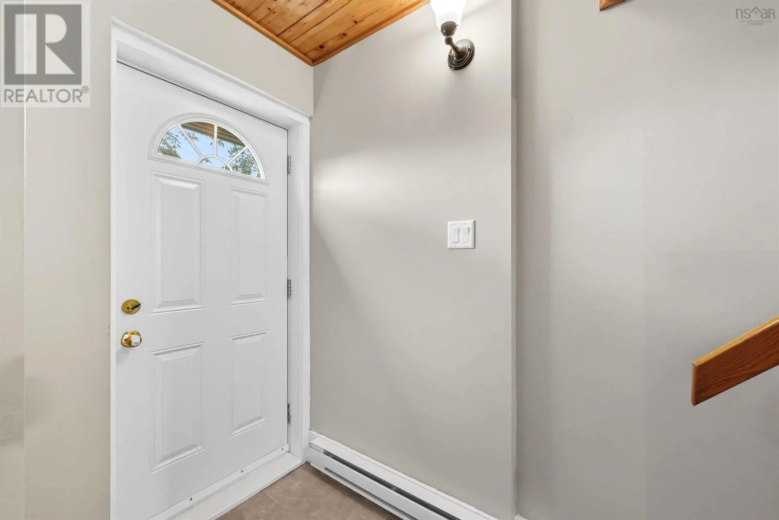 128 Bromley Road