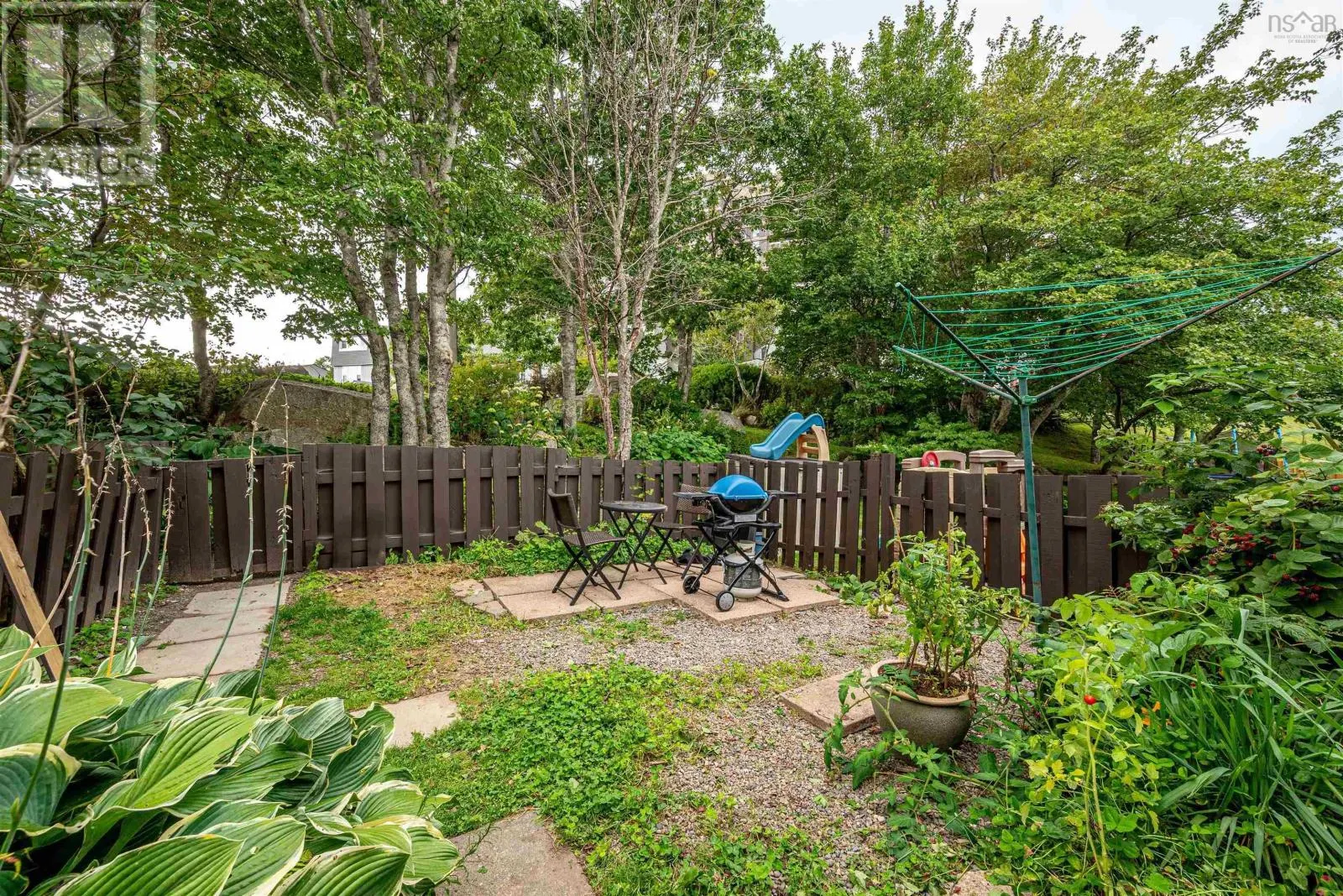 128 Bromley Road
