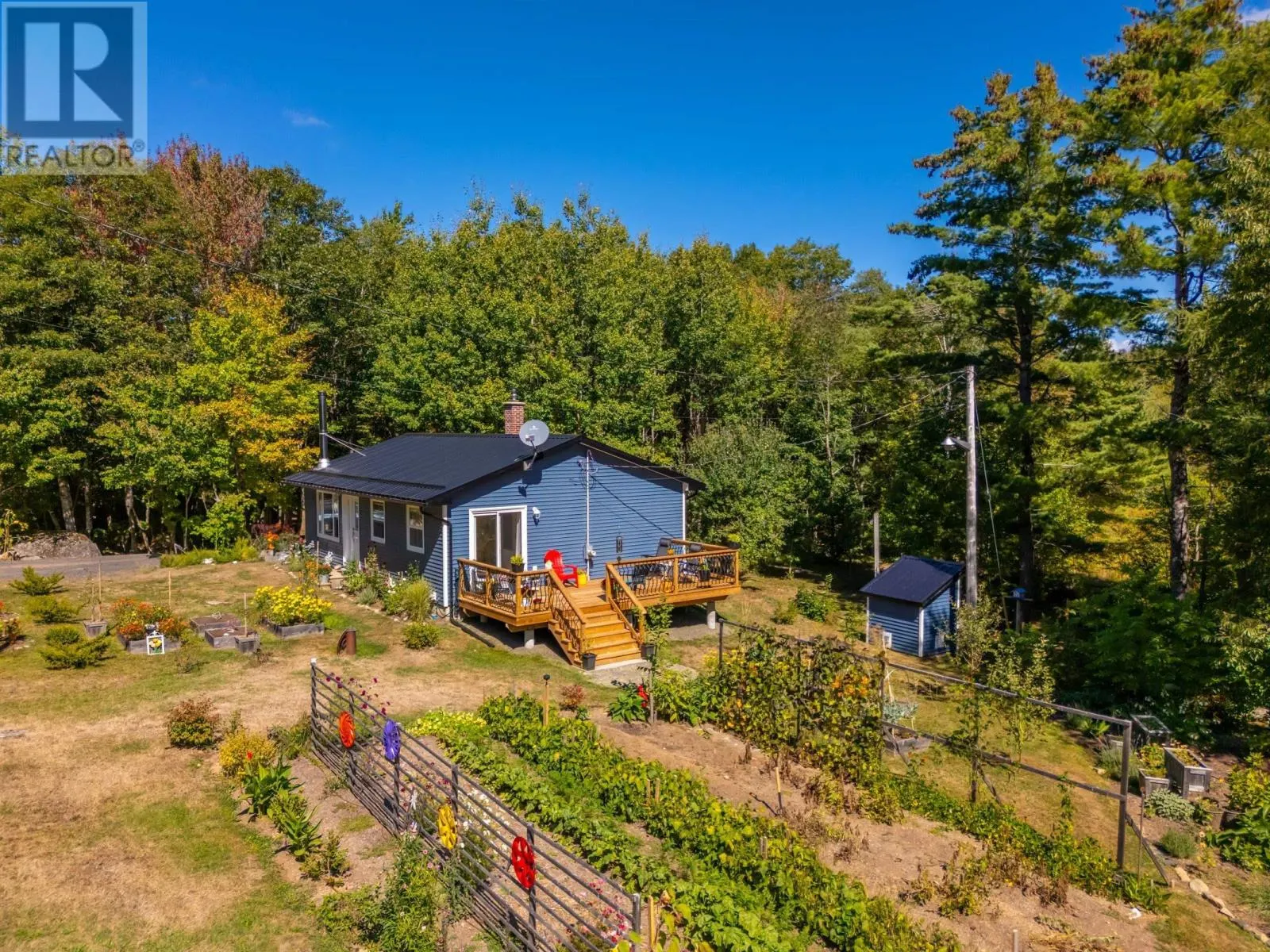 1136 Highway 8
