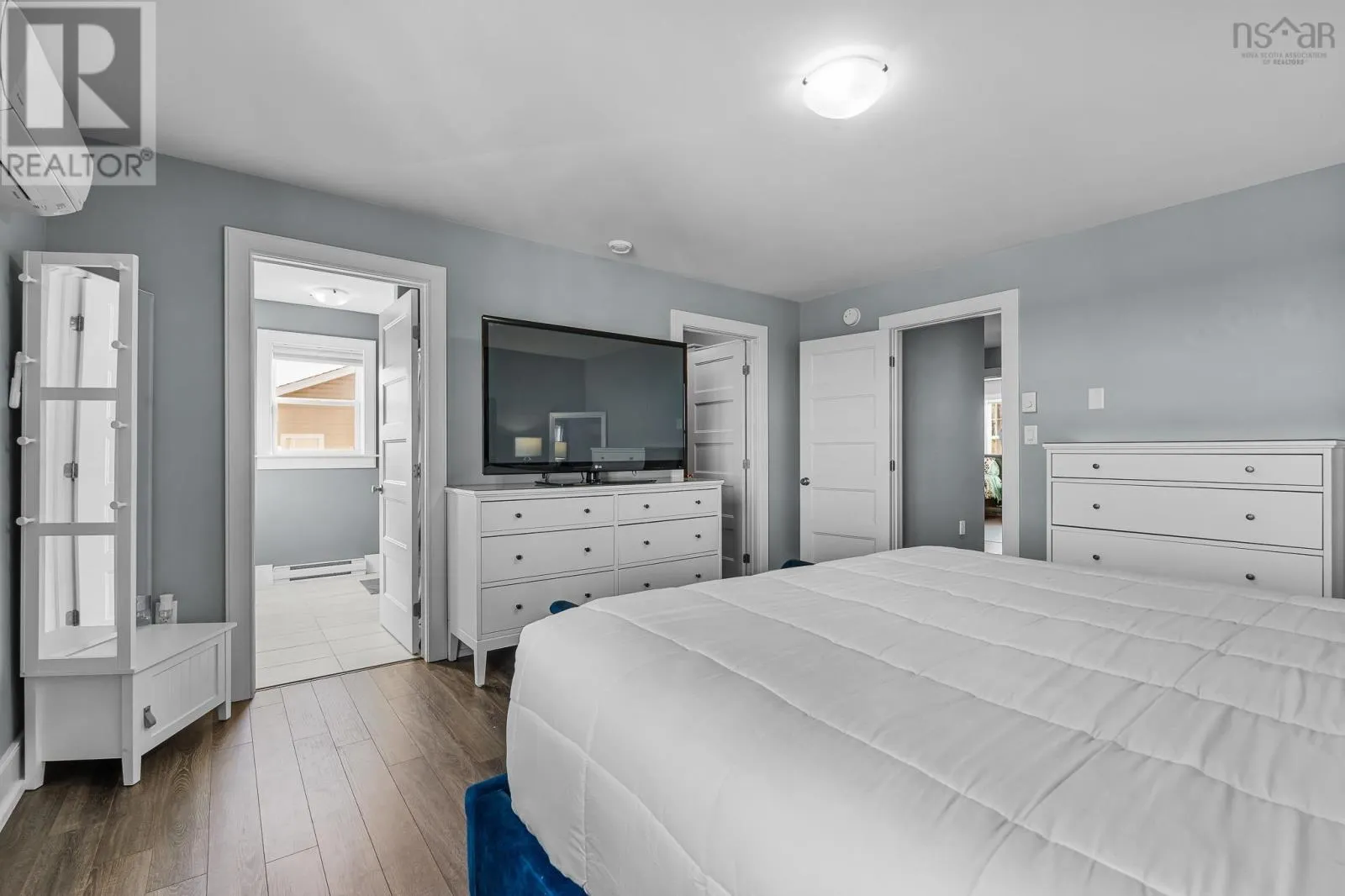 61 Executive Drive