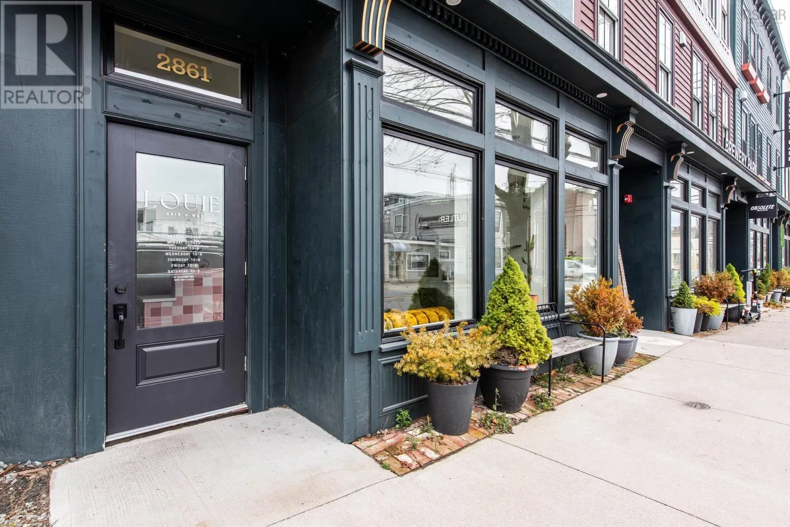 2851 Agricola Street