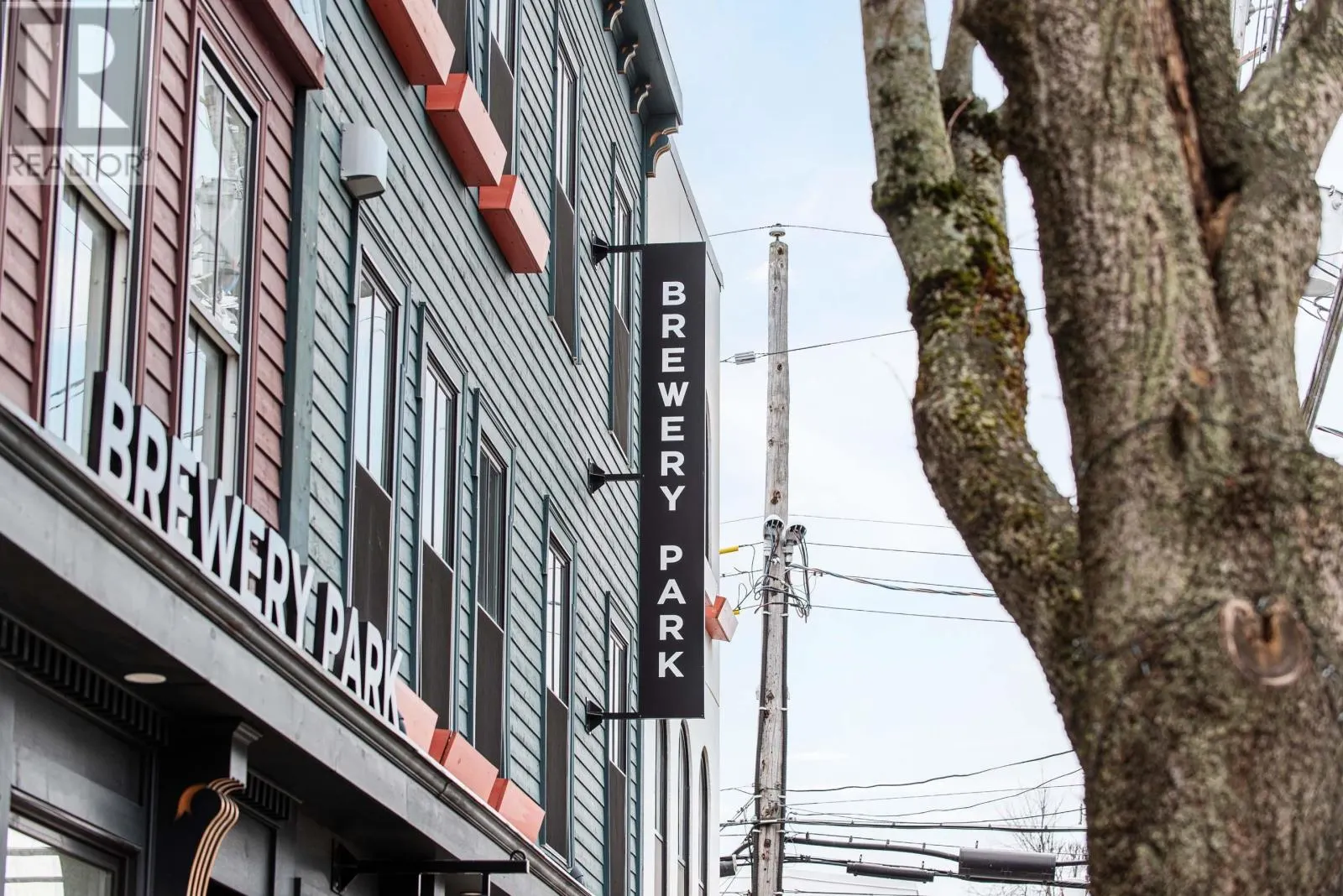 2851 Agricola Street