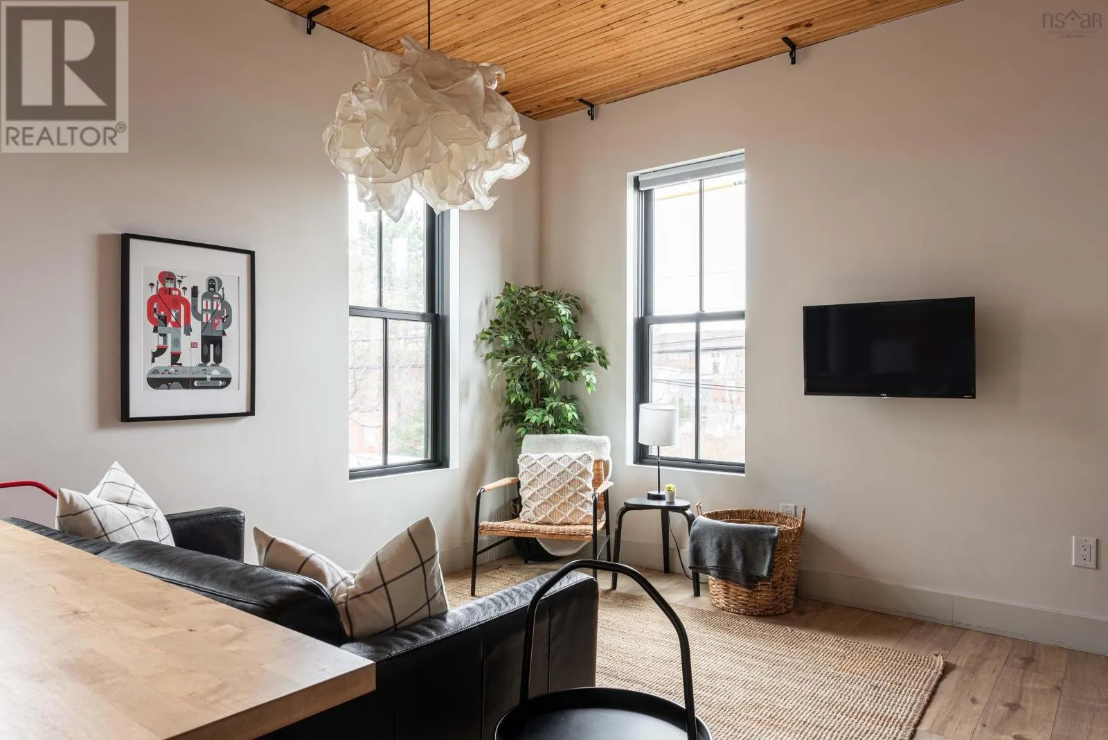 2851 Agricola Street