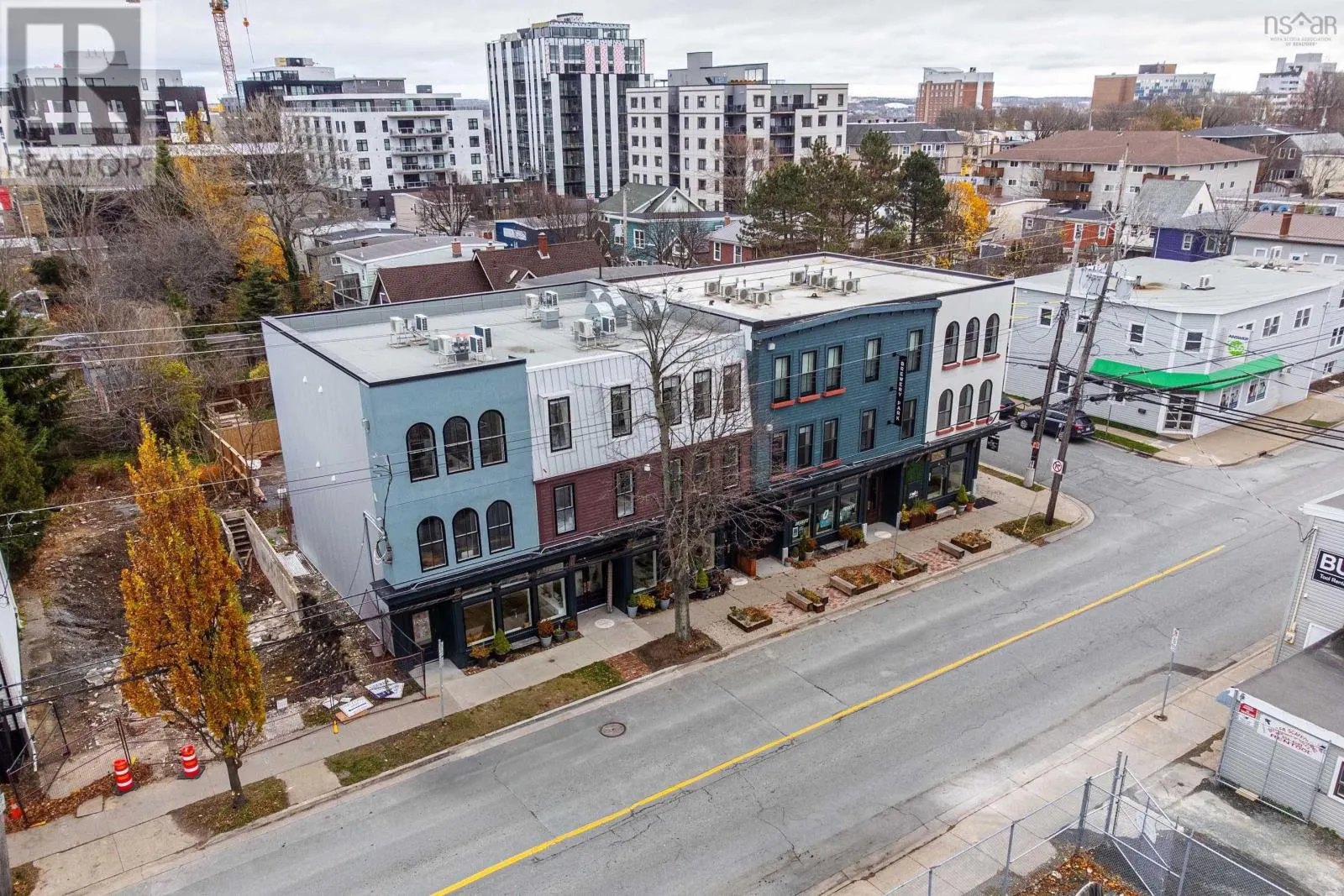 2851 Agricola Street