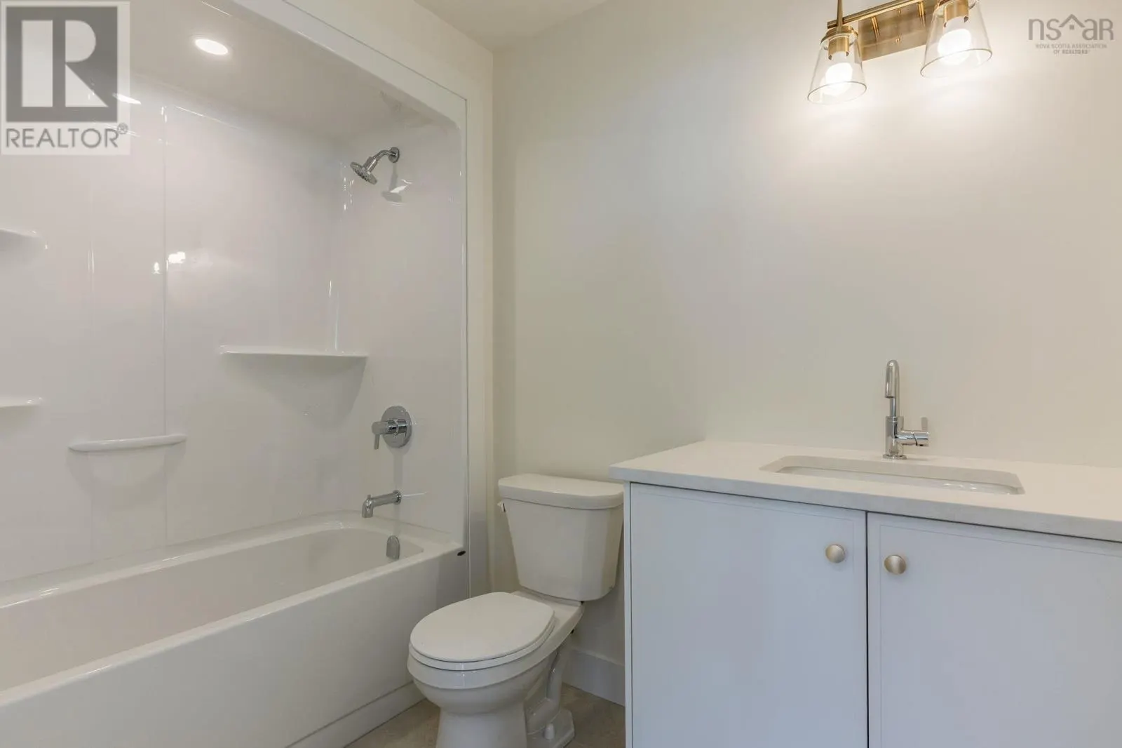 PC-38 45 Pearlgarden Close