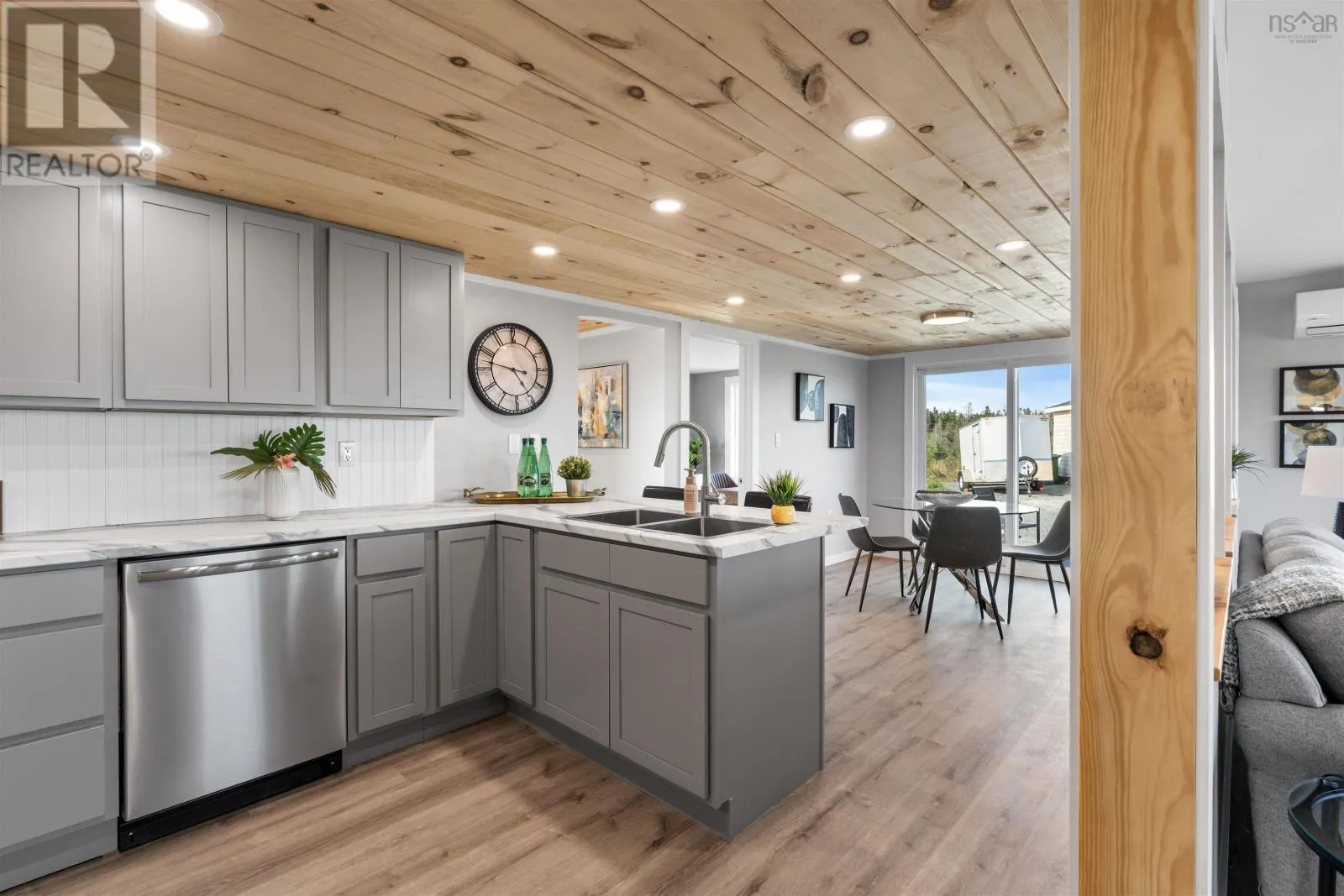 1303 Passage Road