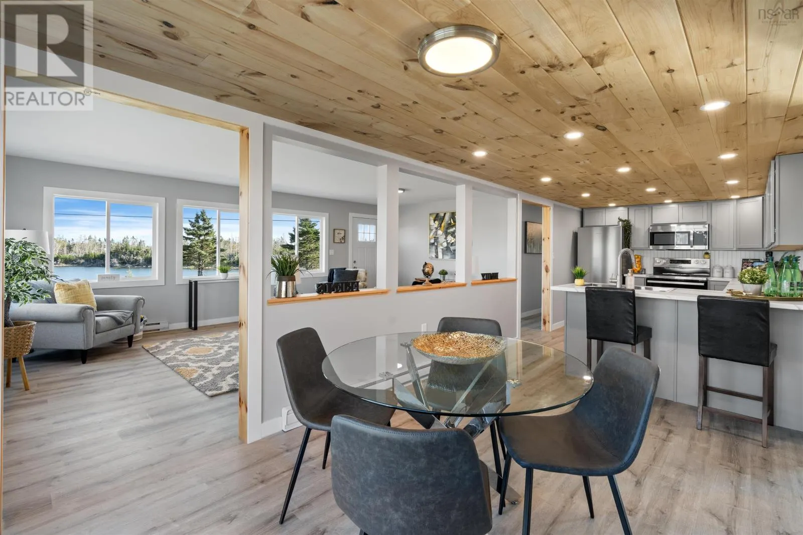 1303 Passage Road