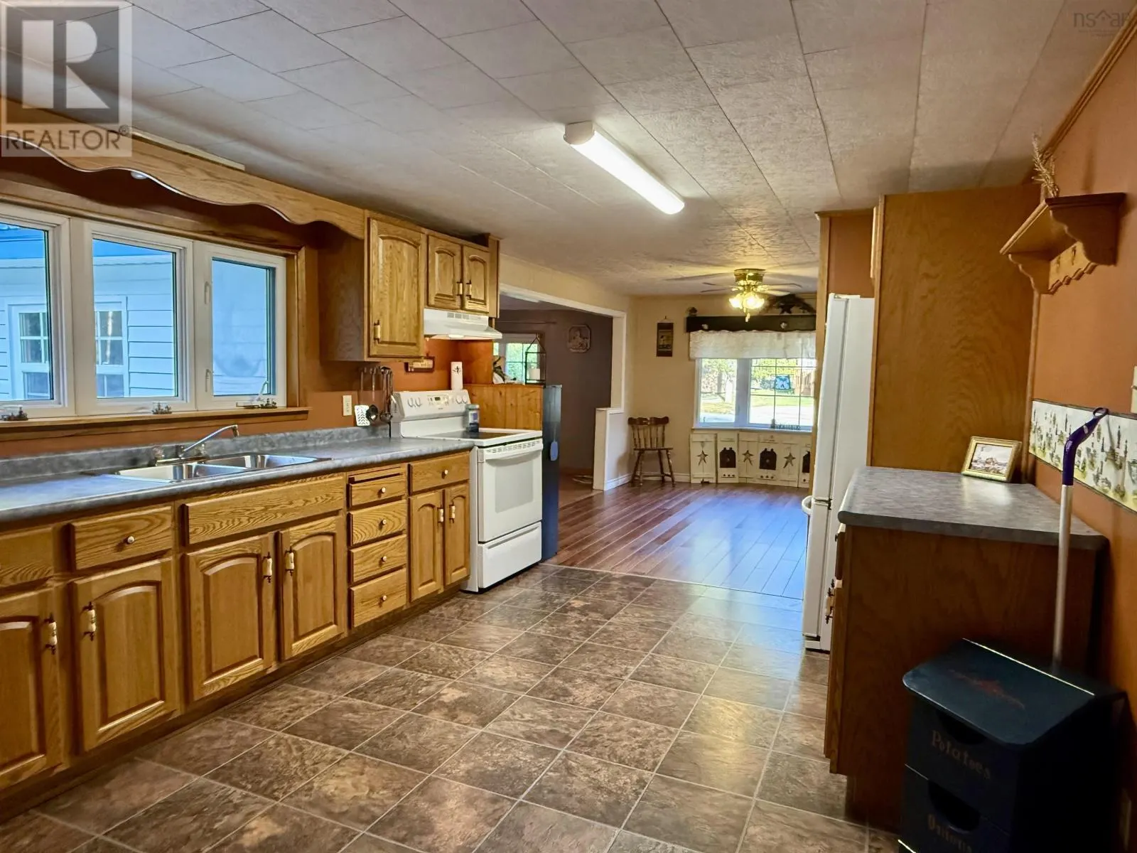 101 Annapolis Road