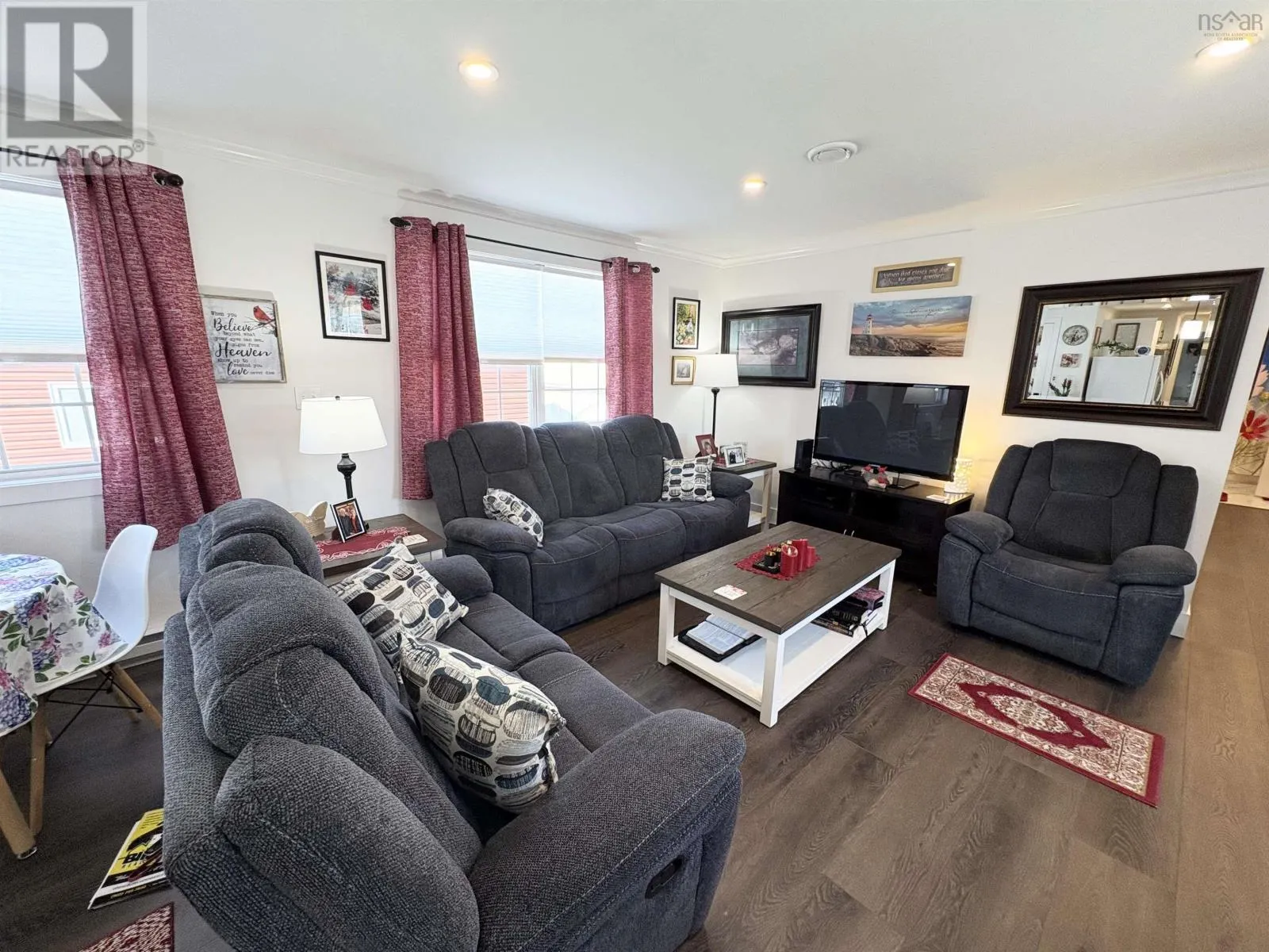 37 Andys Avenue
