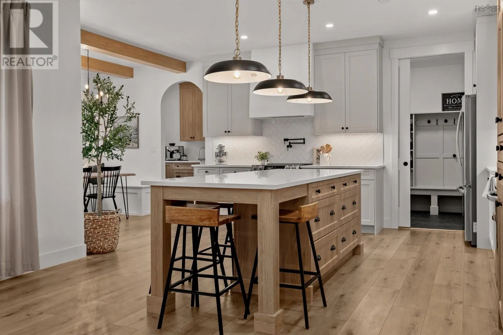 360 Oceanstone Drive