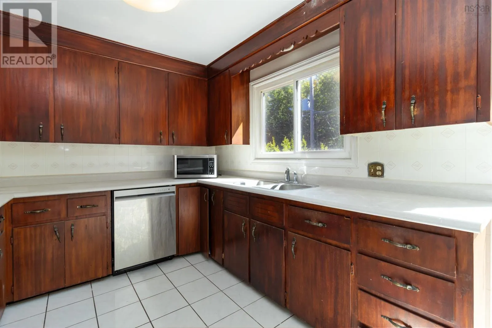 124 Glenforest Drive