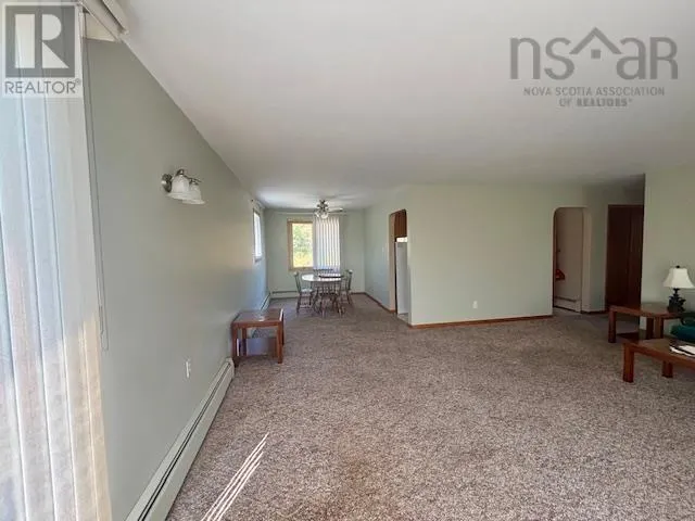2695 Lingan Road