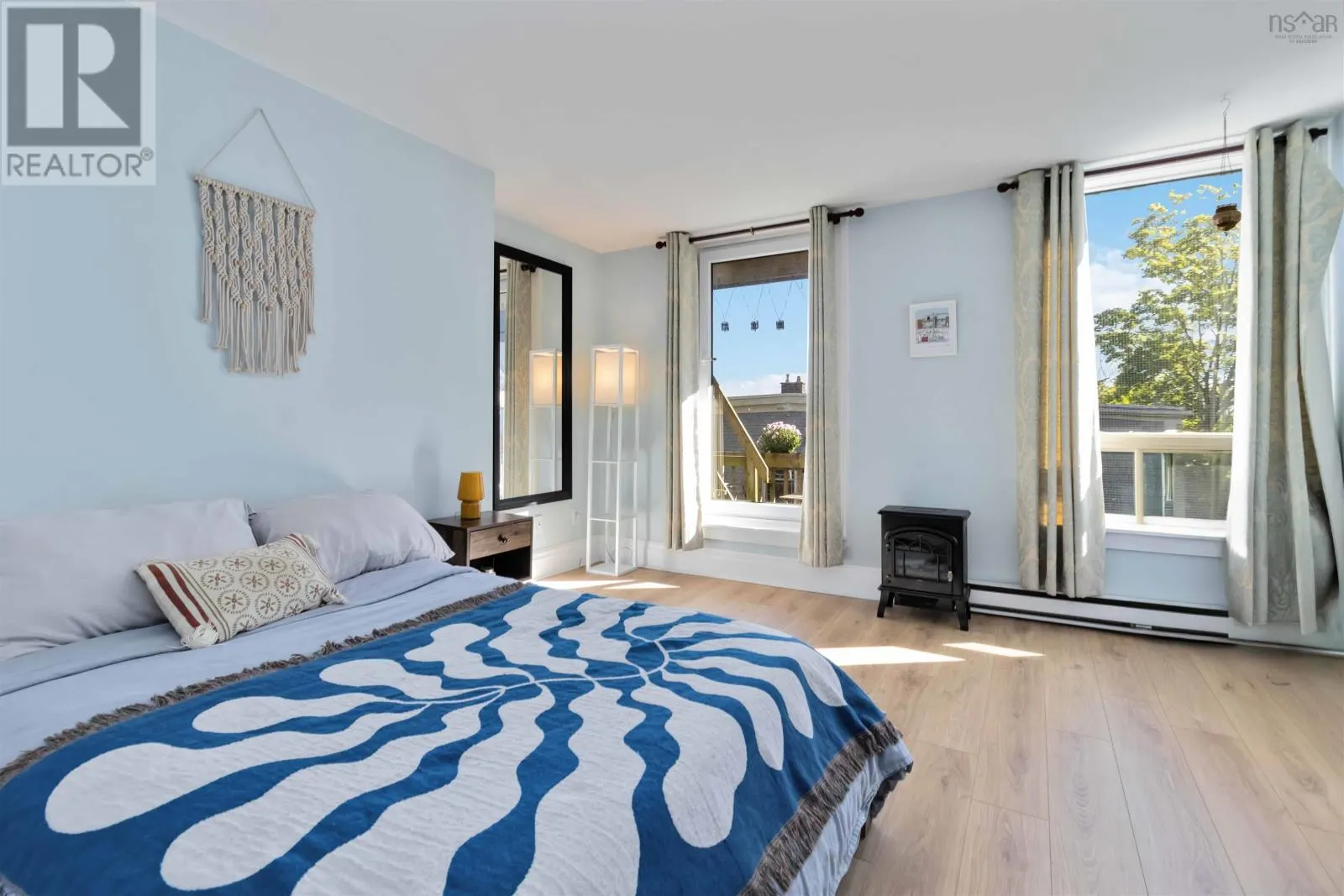 Unit 2 1187 Queen Street