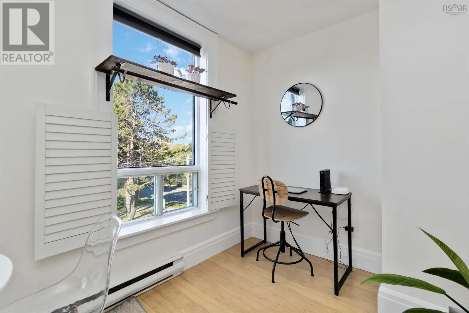 Unit 2 1187 Queen Street