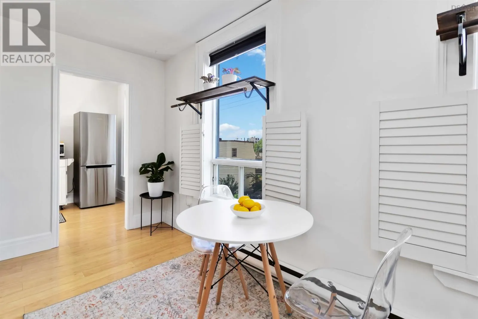 Unit 2 1187 Queen Street