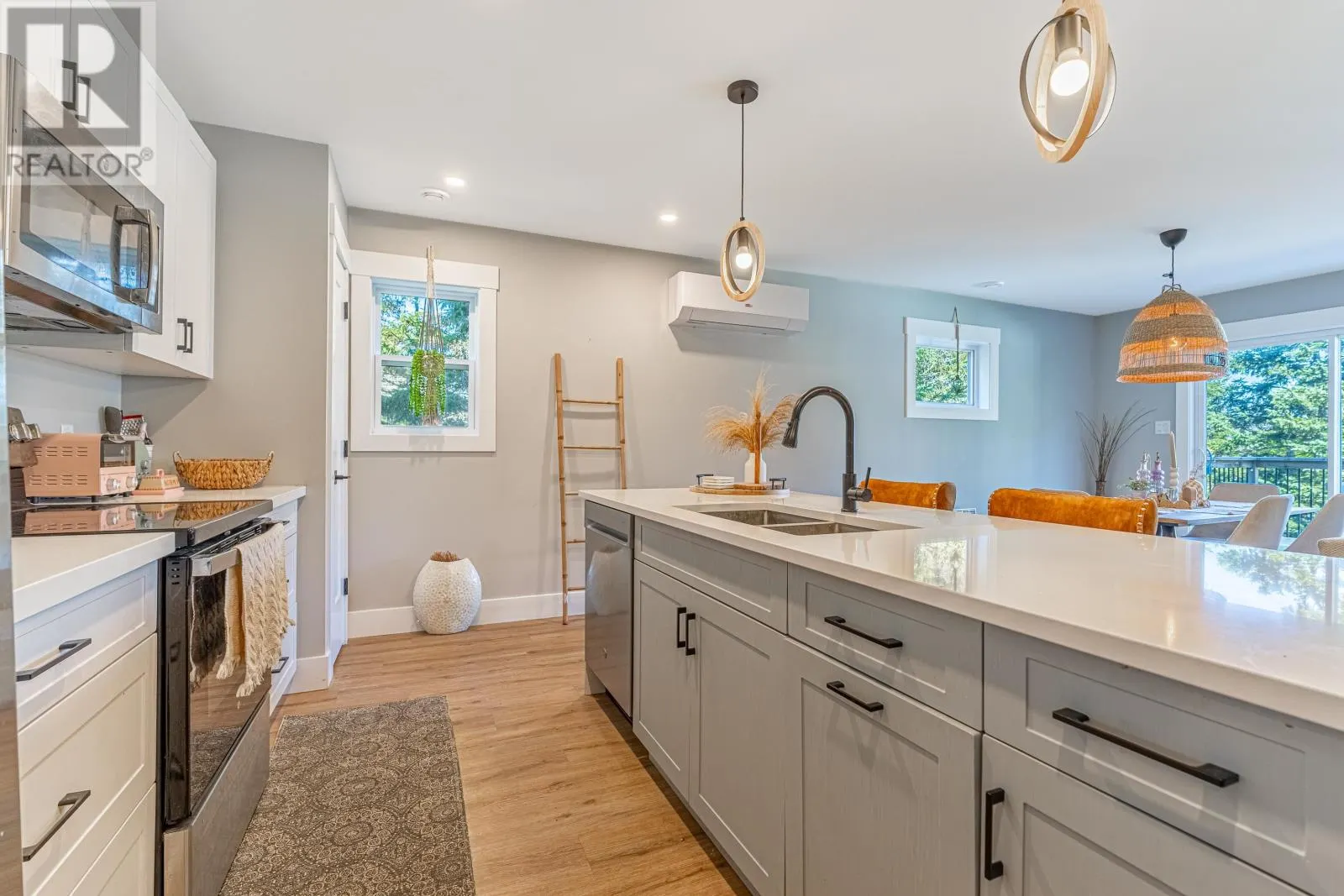 85 FERRY Road