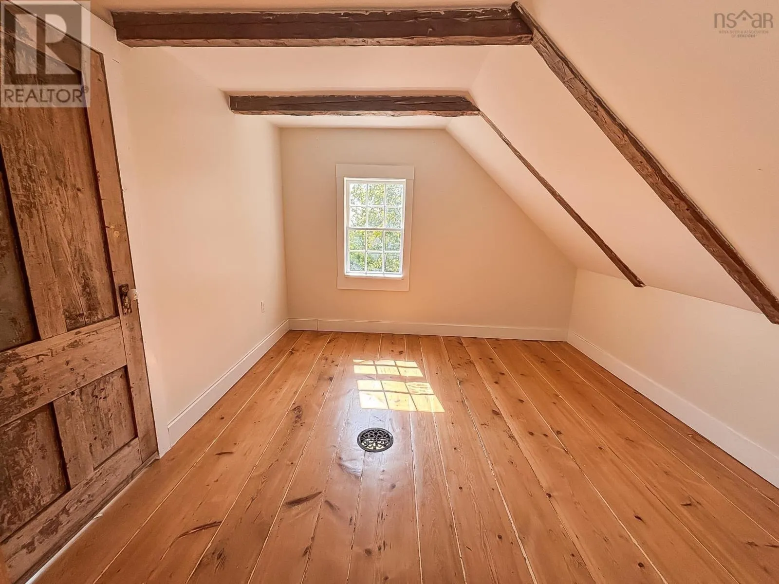 3228 Upper Branch Road