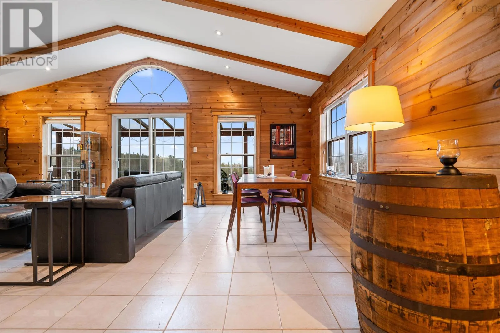 923 Soldiers Cove Road
