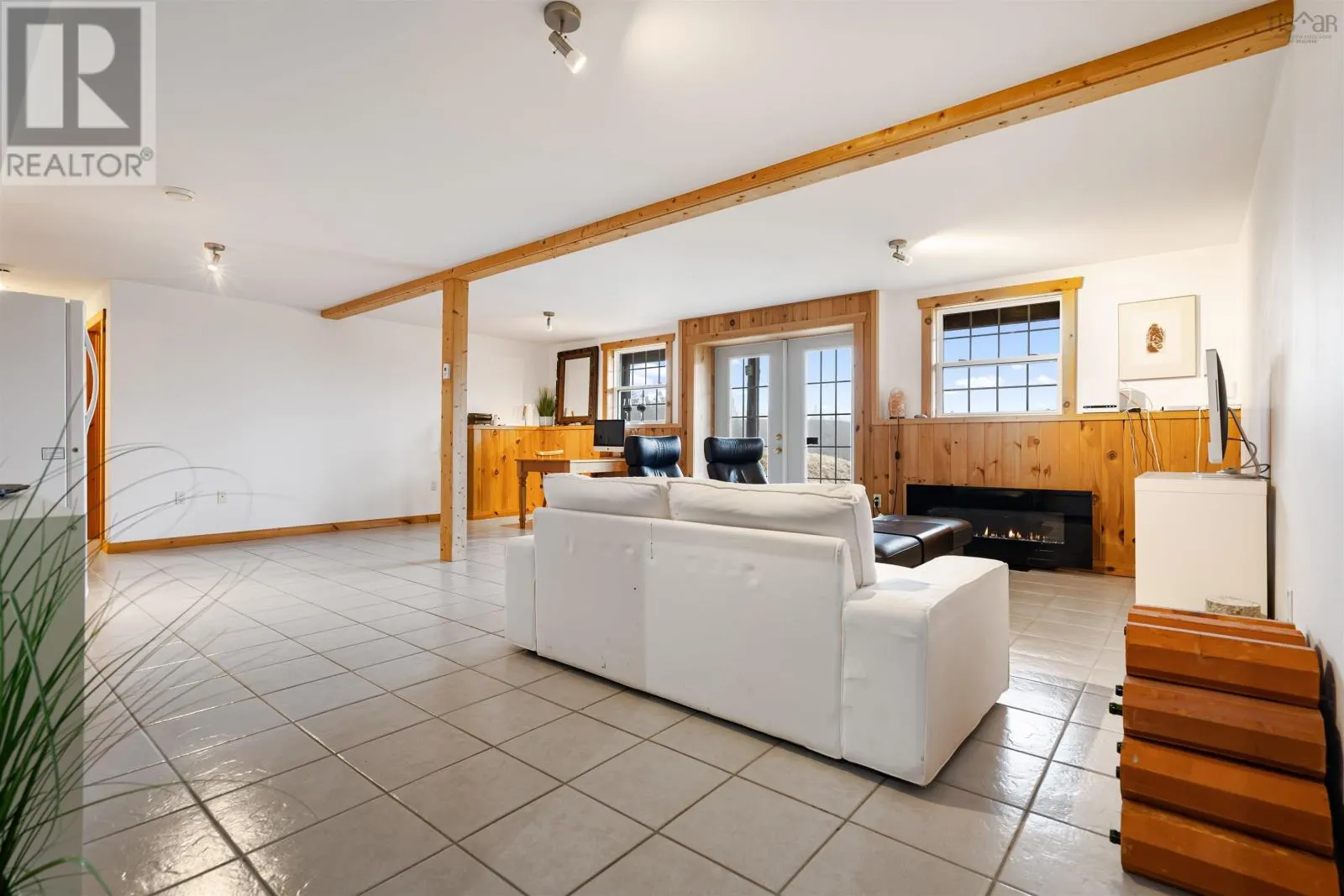 923 Soldiers Cove Road