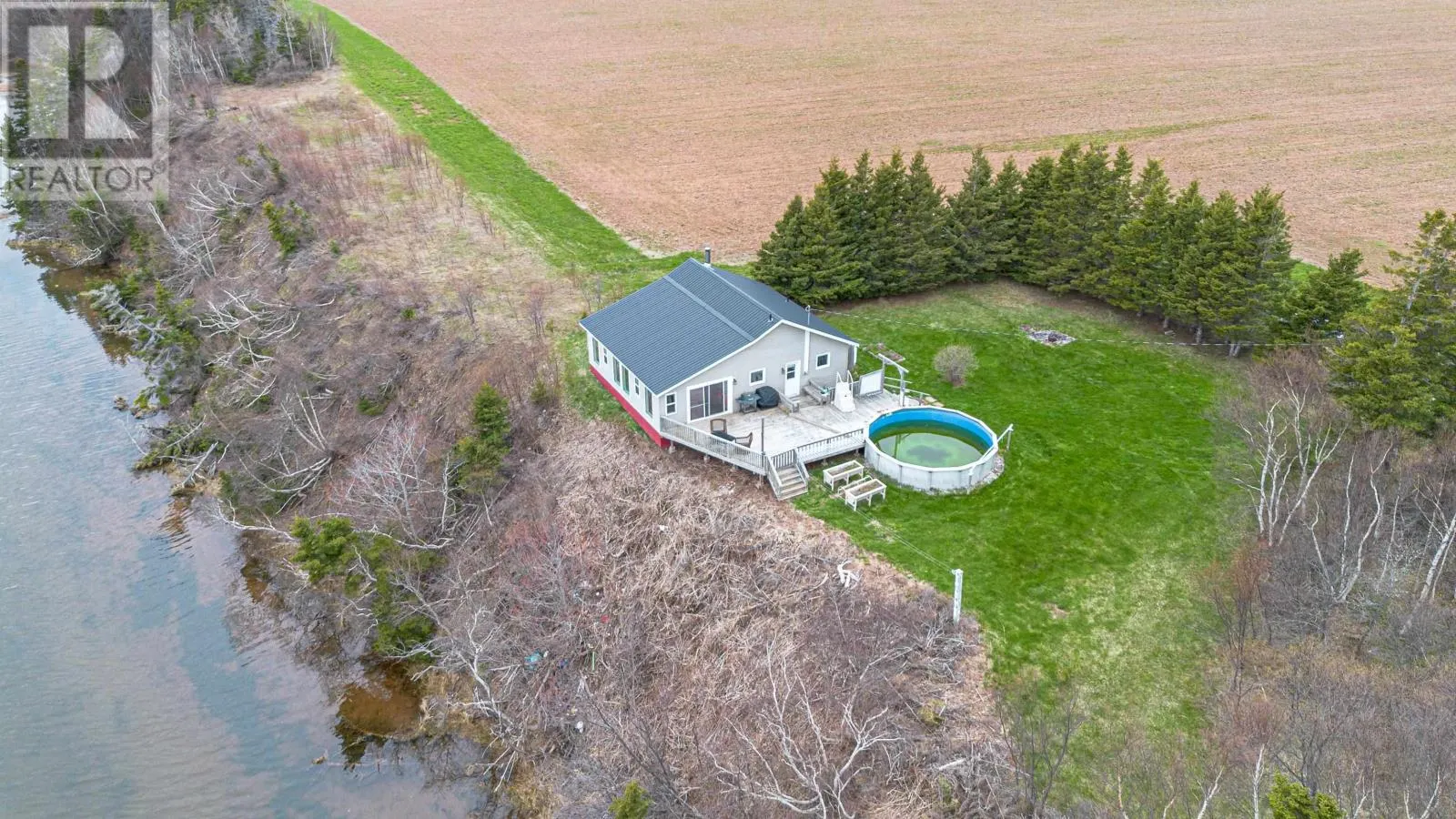 2958 EAST POINT Road