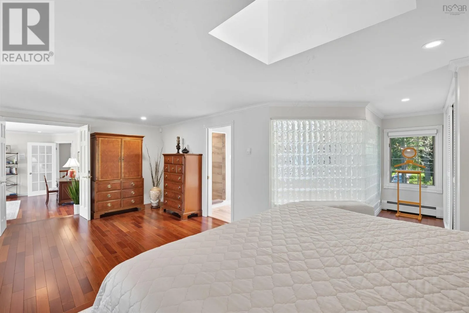 35 Sunnywood Road