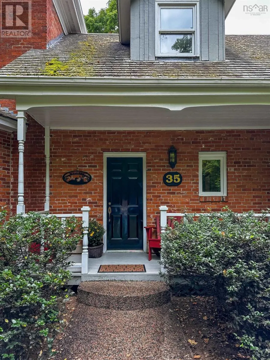 35 Shaw Road