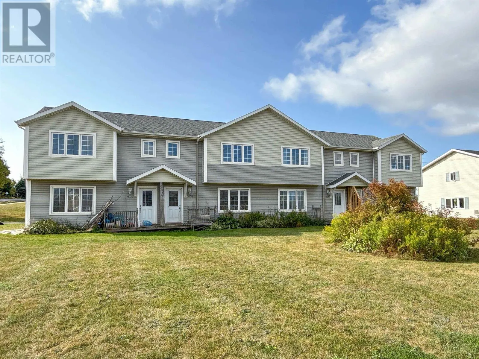 208 Stratford Road