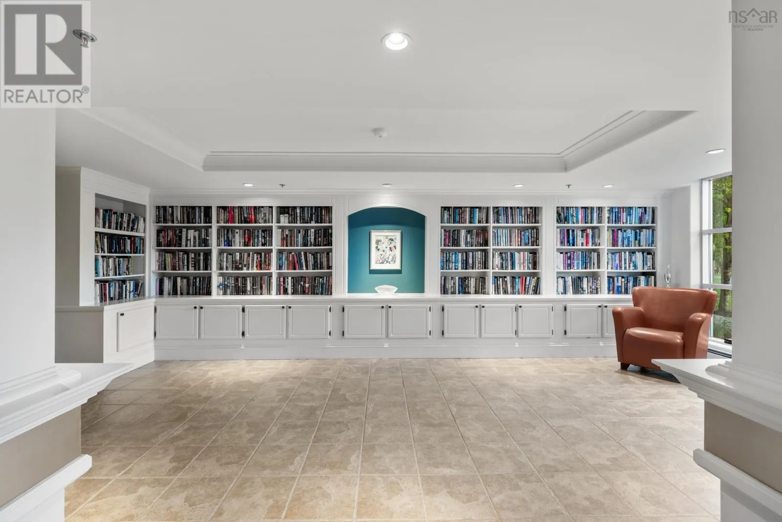303 36 Southgate Drive