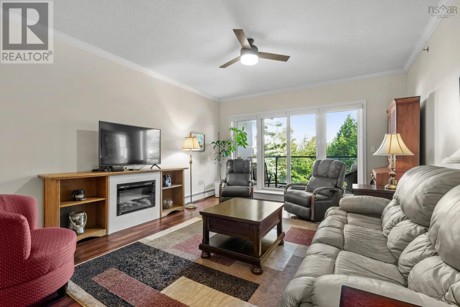 303 36 Southgate Drive