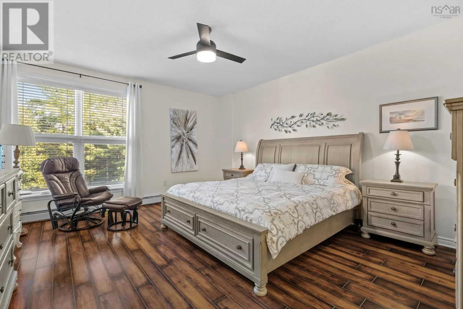 303 36 Southgate Drive