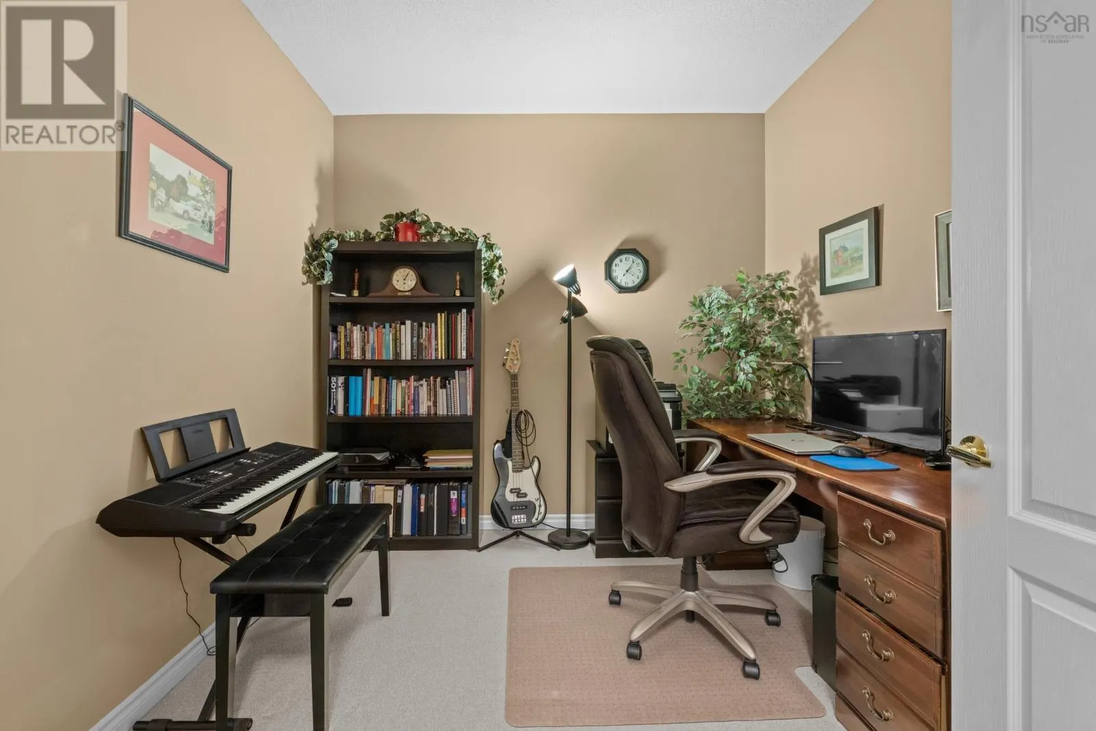 303 36 Southgate Drive