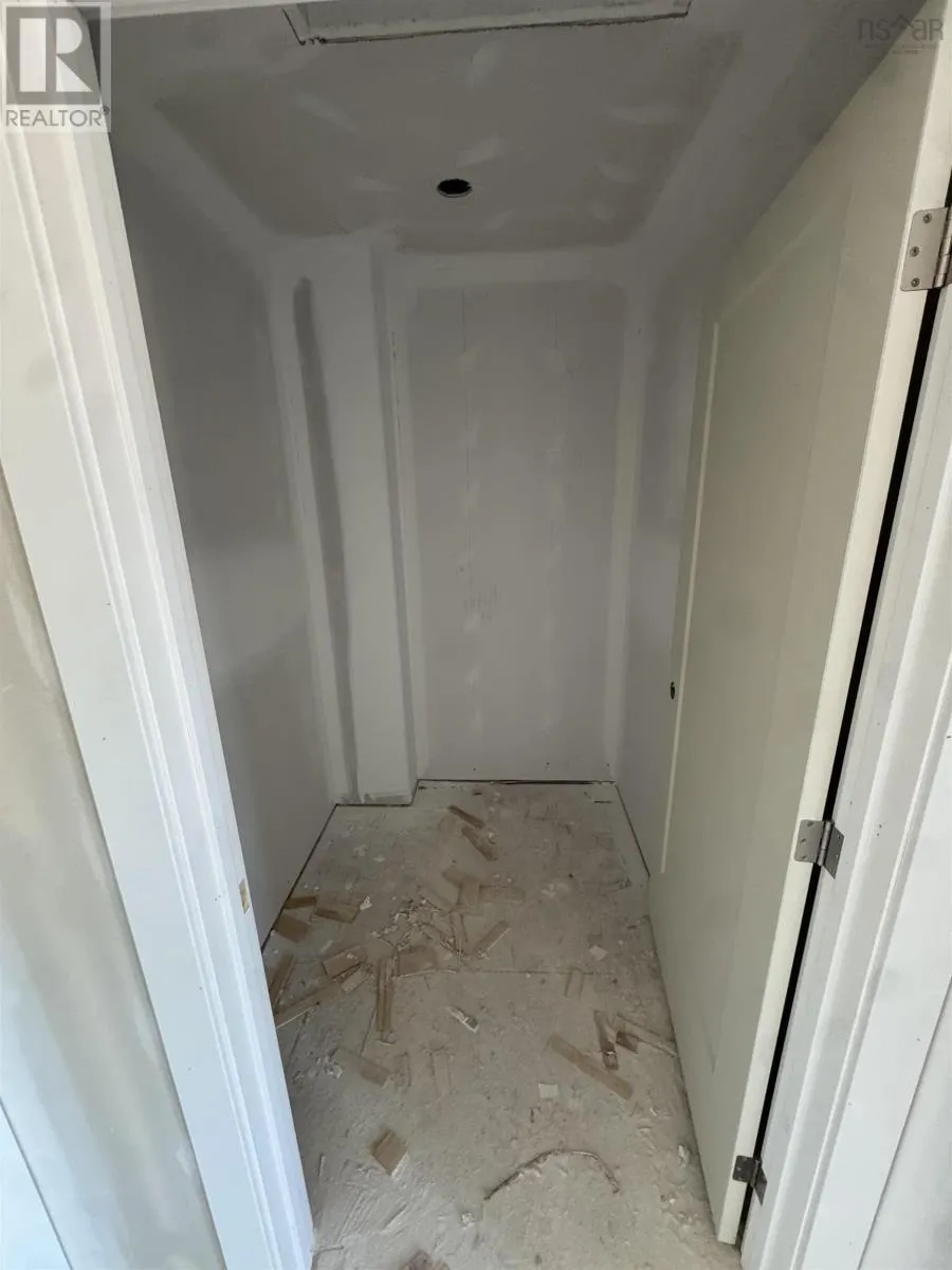 11 Quartz Drive