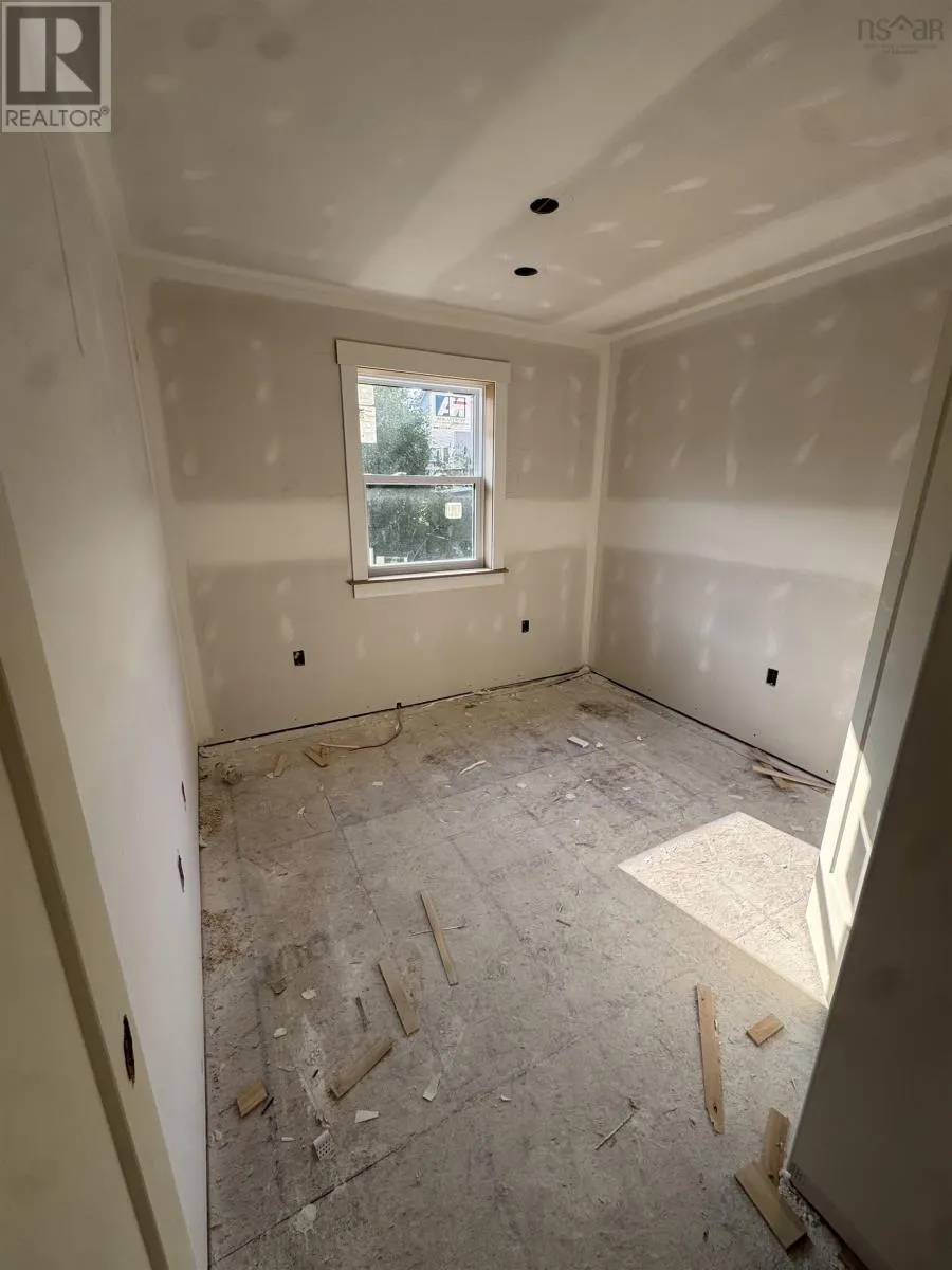 11 Quartz Drive