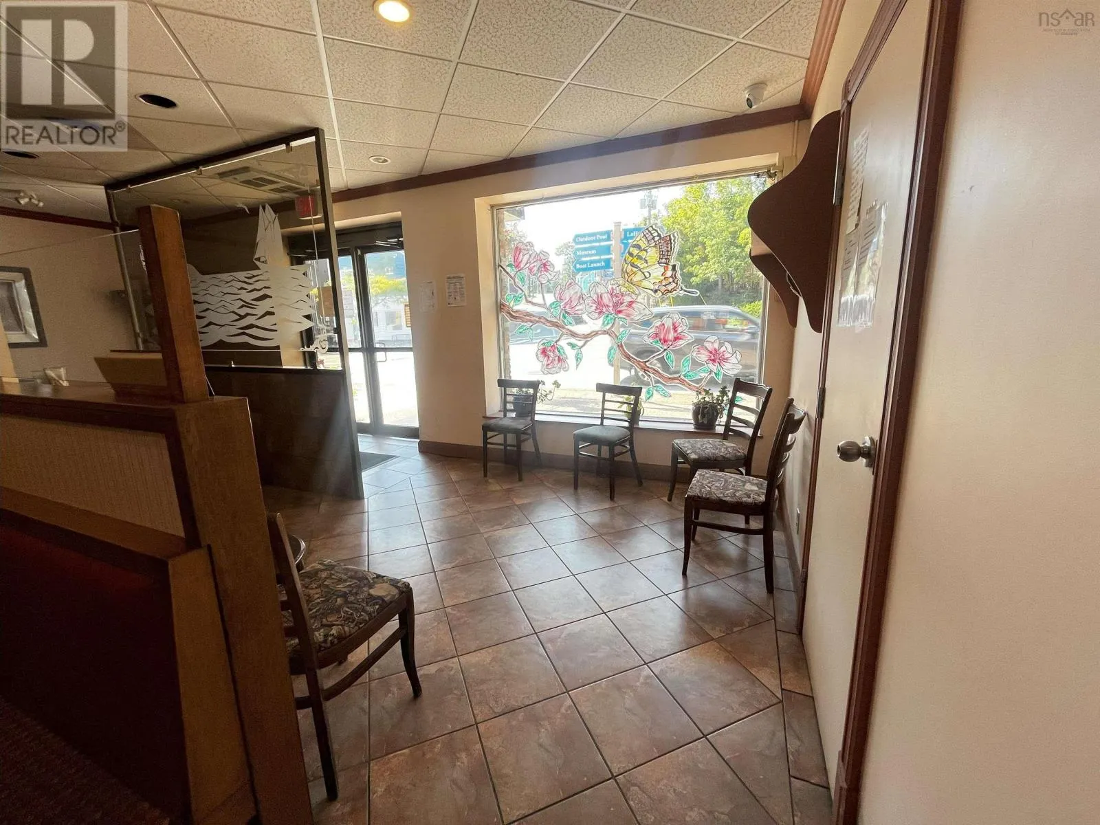 KO'S RESTAURANT