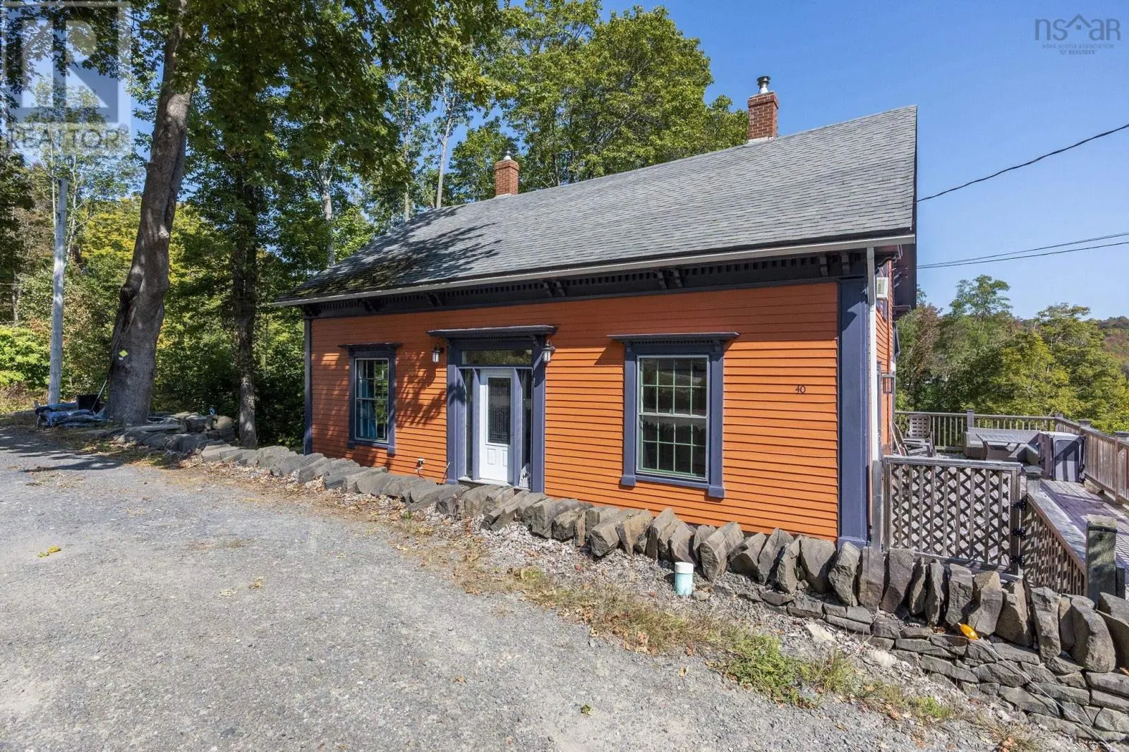 40 Pleasant Street