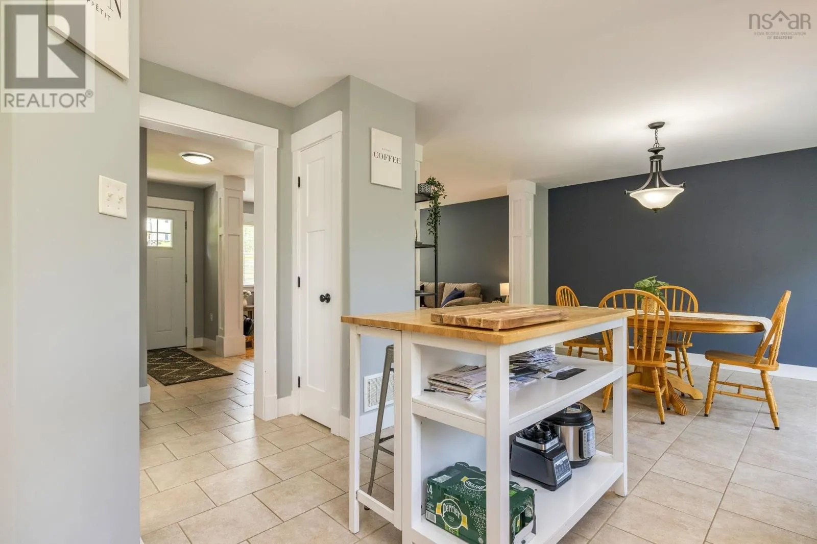 1095 Beaver Bank Road