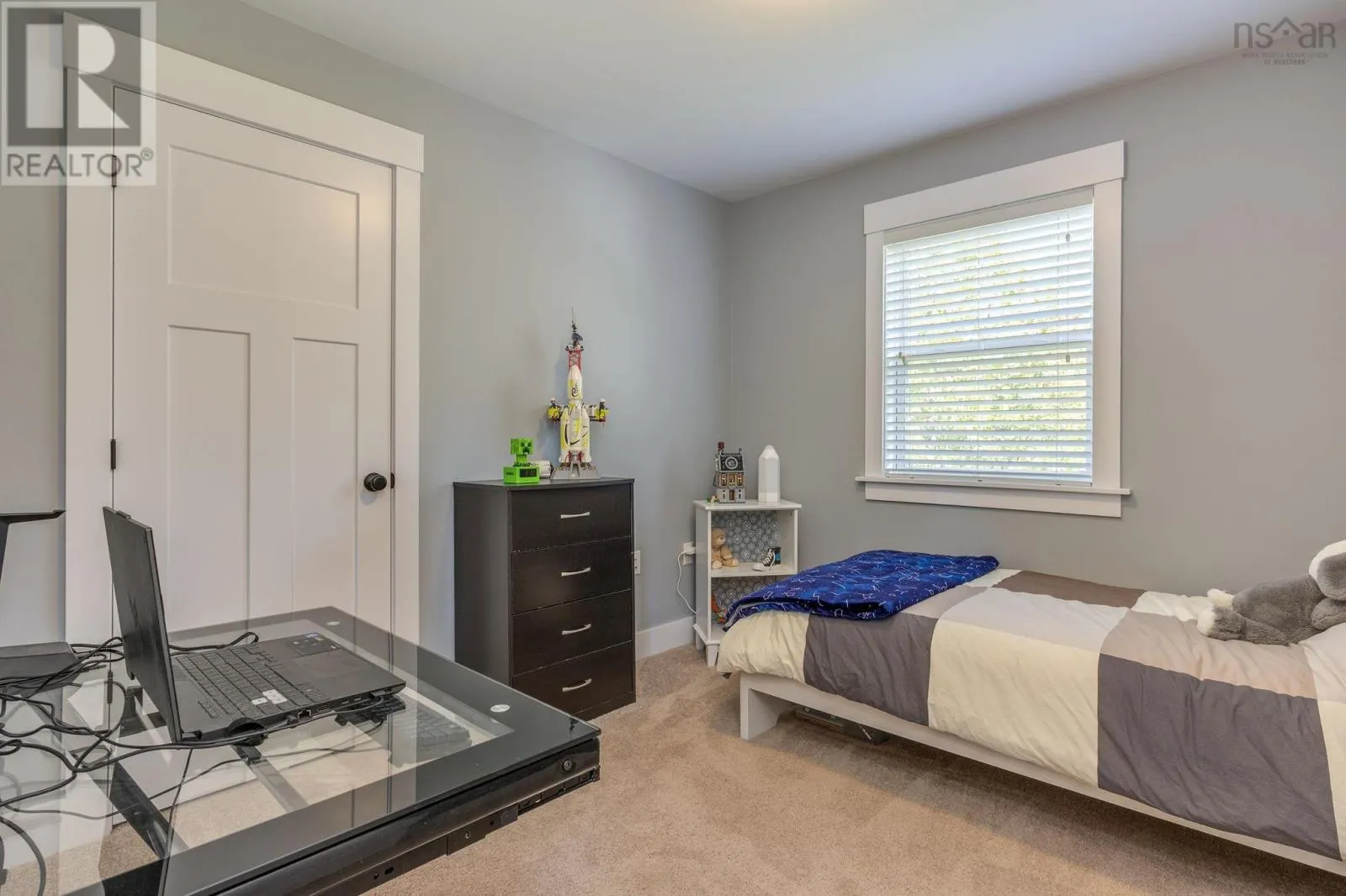 1095 Beaver Bank Road