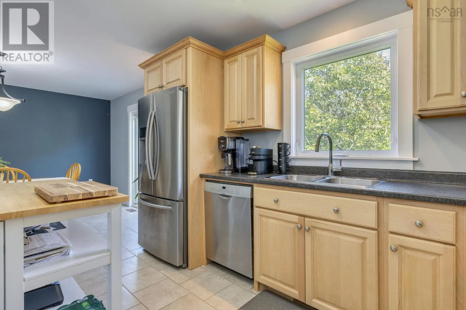 1095 Beaver Bank Road
