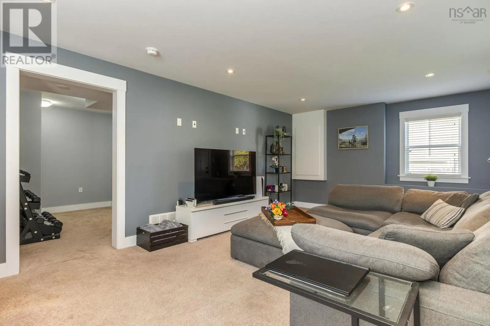 1095 Beaver Bank Road