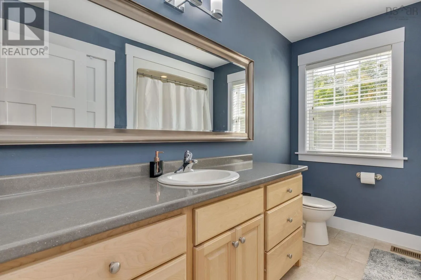 1095 Beaver Bank Road