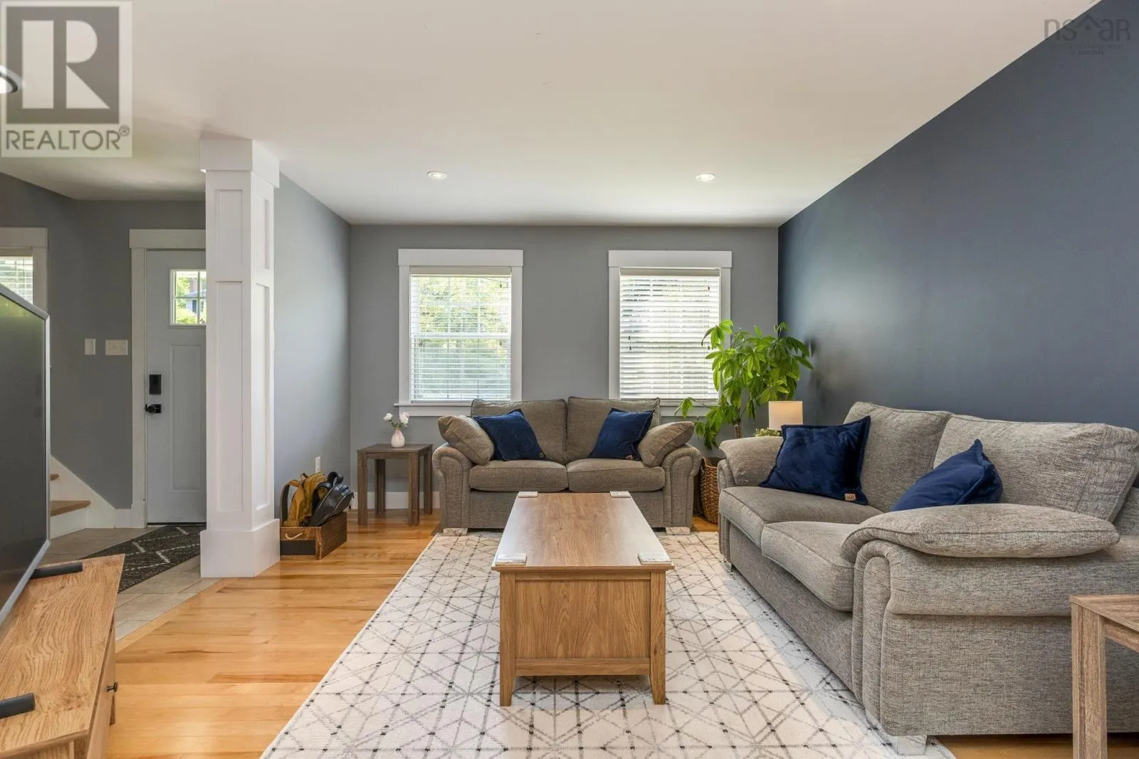1095 Beaver Bank Road