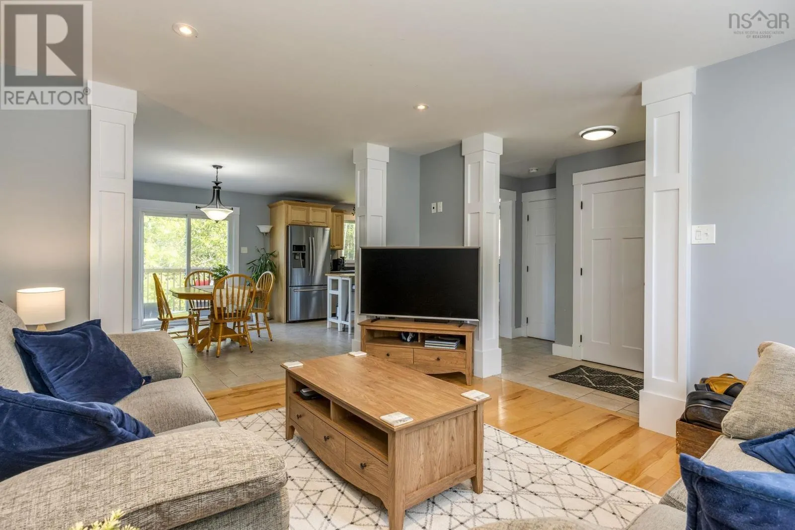 1095 Beaver Bank Road