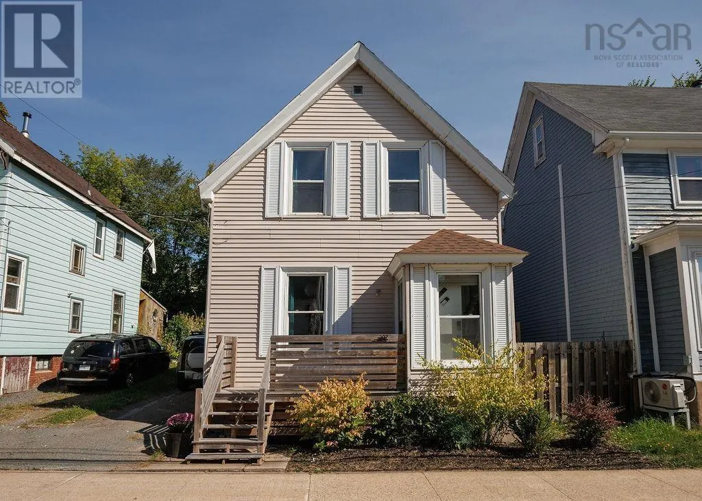 307 Gerrish Street