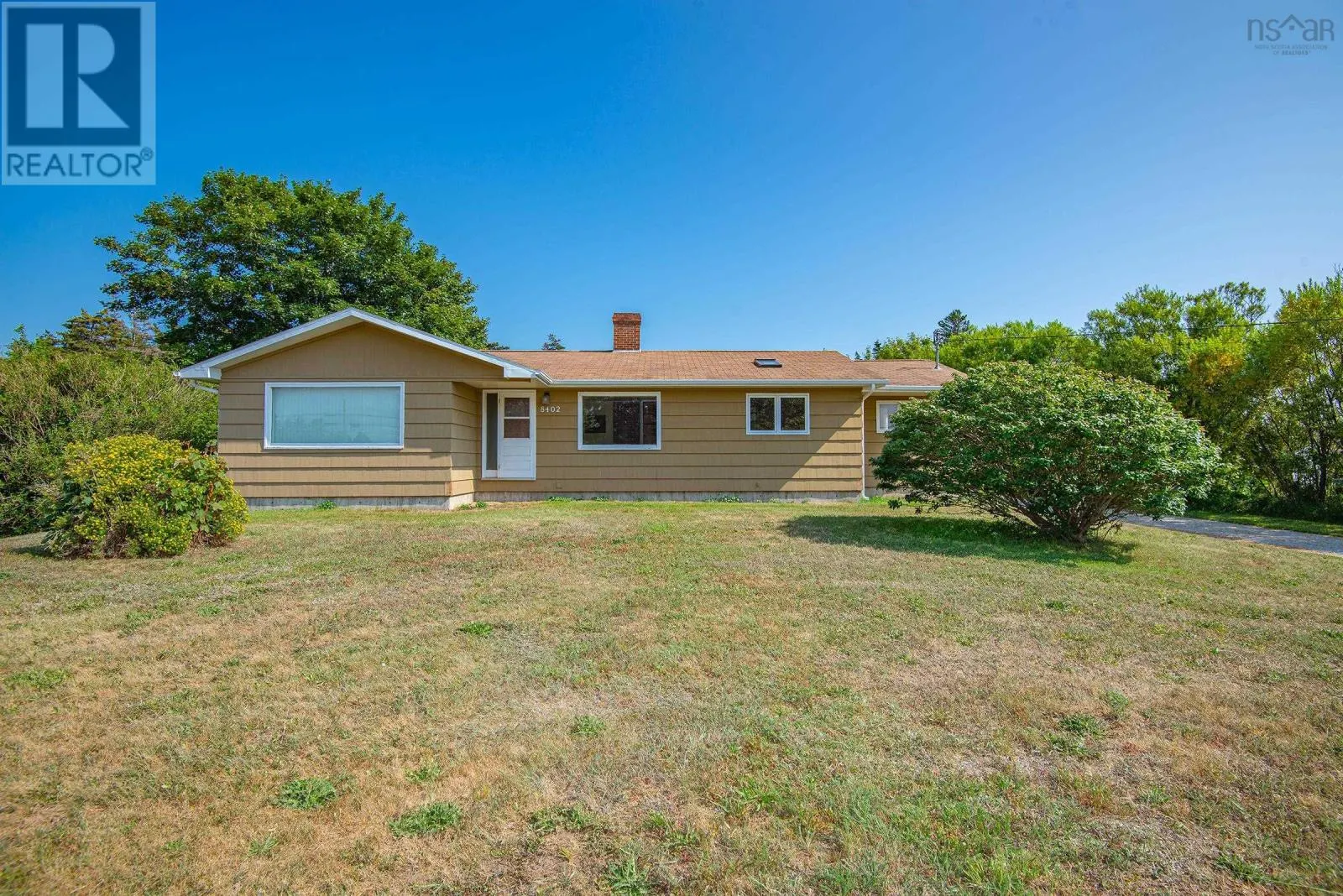 8402 Highway 1