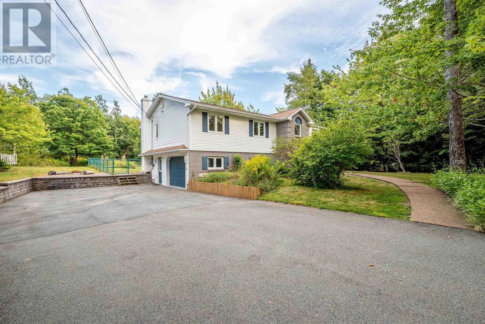 78 Kingswood Drive