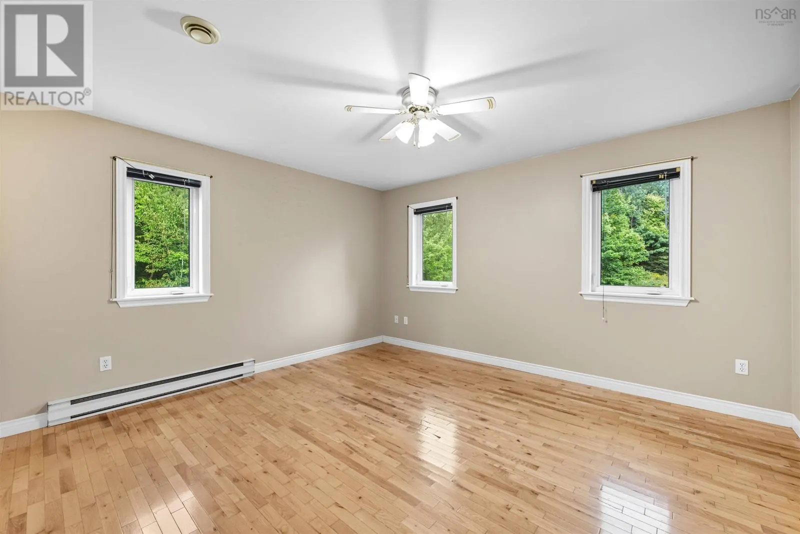 78 Kingswood Drive