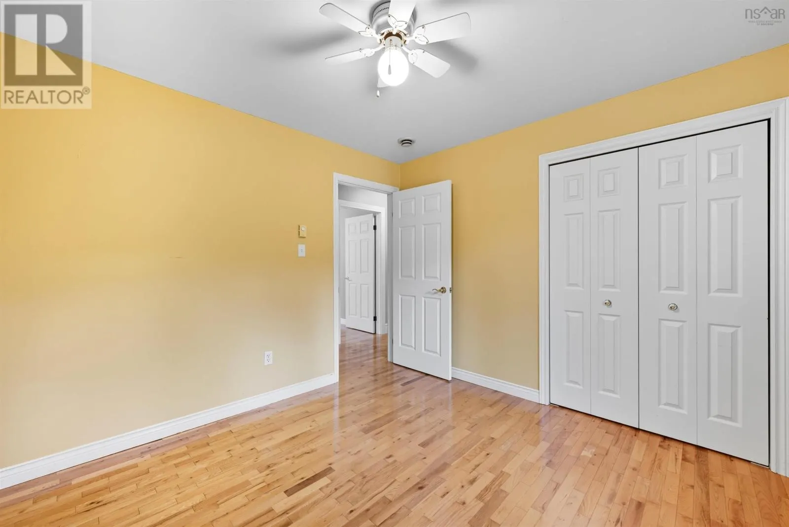 78 Kingswood Drive