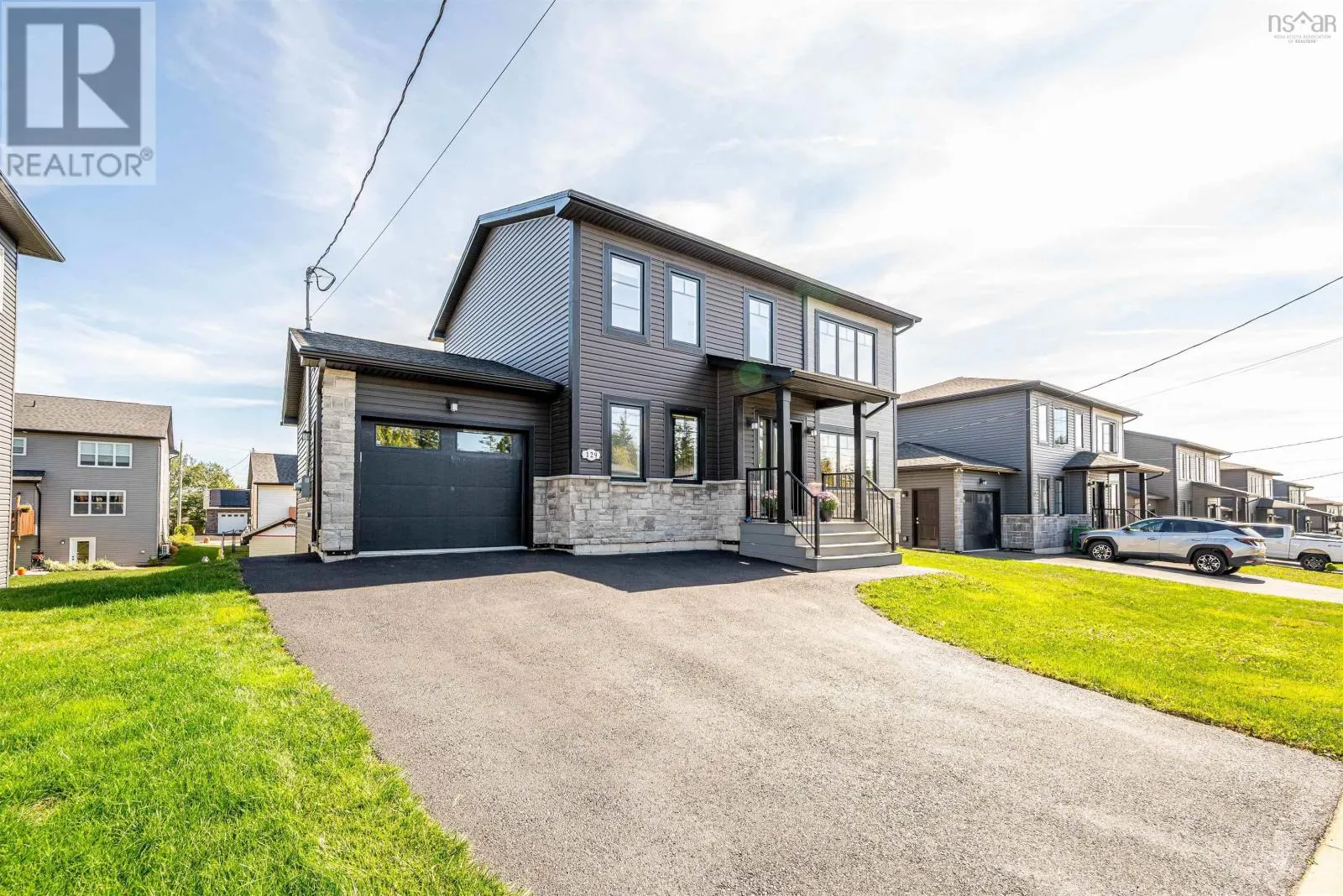 129 Hamilton Drive